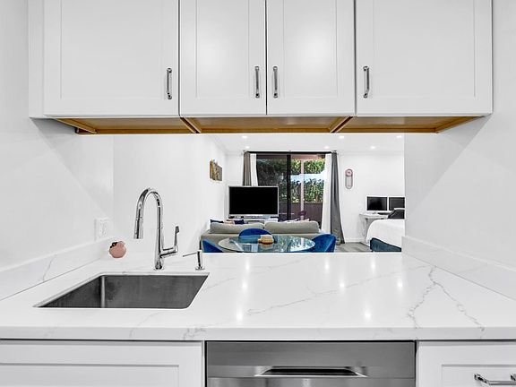 5th image of 3157 Shelter Creek Ln