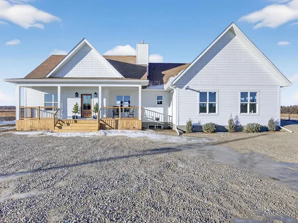 33080 E Range Road 61, Rural Mountain View County, AB T0M 1X0