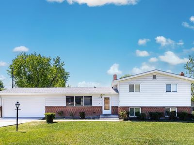 1811 N Maple Grove Rd, Boise, ID, 83704