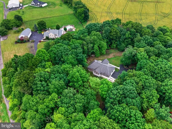 846 Stansbury Rd, Pylesville, MD 21132