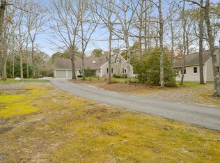 21 Fair Oaks Rd, Barnstable, MA 02630