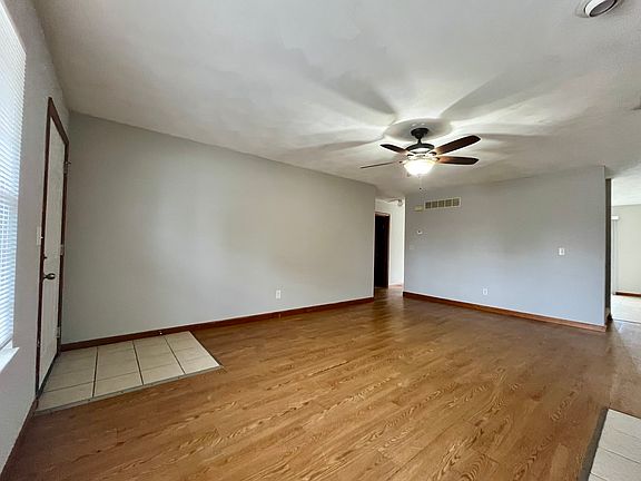 4th image of 538 Ponderosa Ave