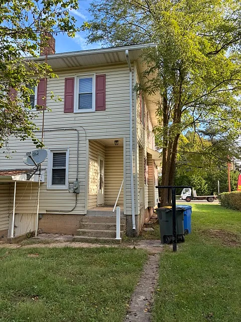 3 bed, 1500 sqft, $1,895 — Photo 3