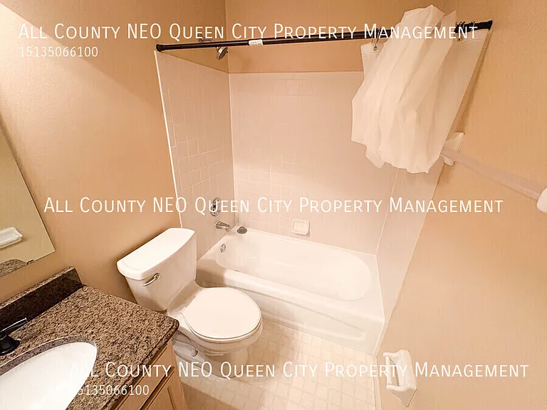 8208 Autumn Pl — Photo 32