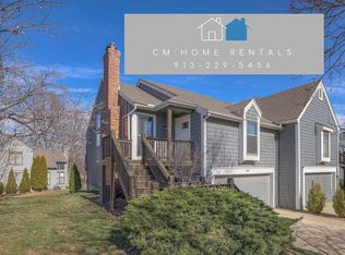 11110 W 113th Ter, Overland Park, KS 66210