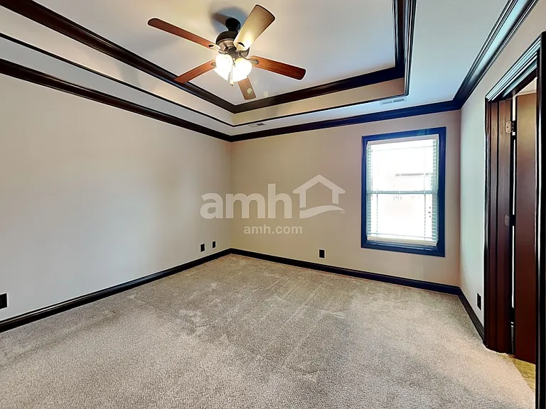 1115 Abner Dr — Photo 10