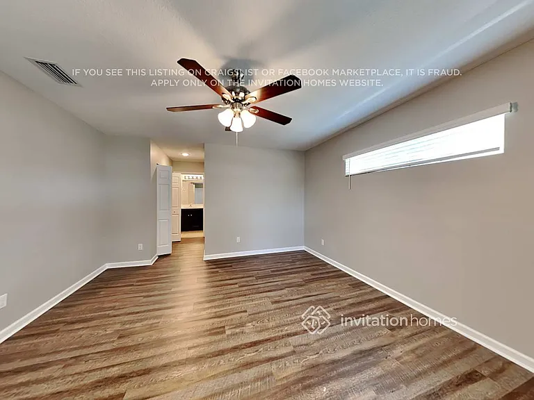 598 SW Ester Ave — Photo 12