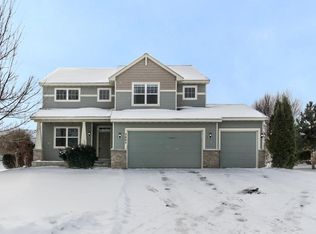2005 Hackberry Ln, Shakopee, MN 55379