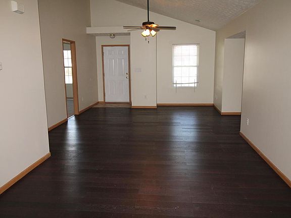 3rd image of 6318 Maravian Dr