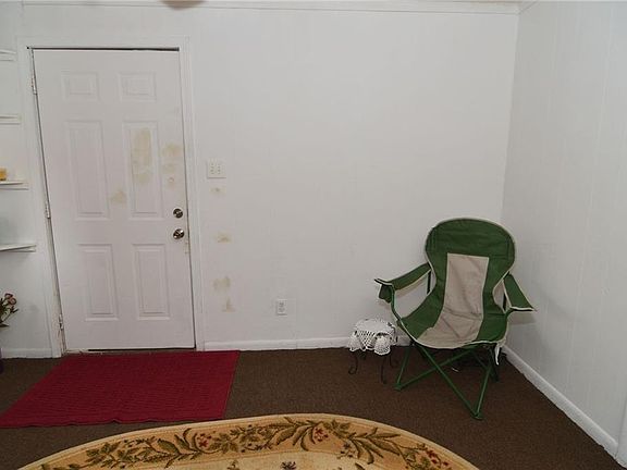 5th image of 1114 N Livingston Ave