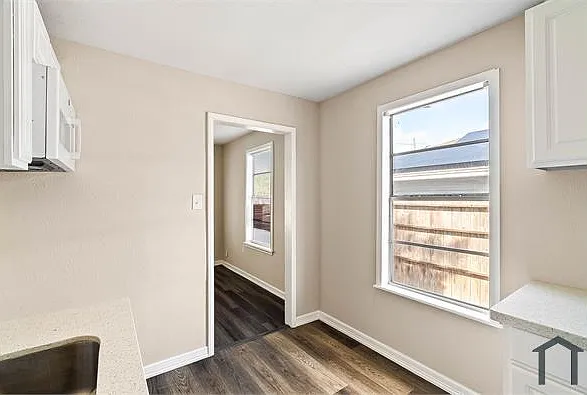 622 Airport Rd — Photo 10