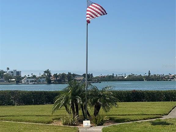 5th image of 12760 Indian Rocks Rd APT 1024