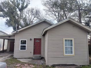 414 1/2 SW Evangeline Trwy, Lafayette, LA 70501
