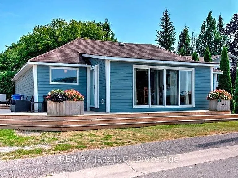 157 Hazel St — Photo 7
