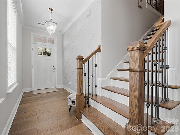 2nd image of 2045 Suttonview Rd