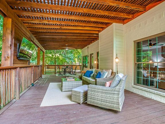 3rd image of 2409 Berry Grove Ct