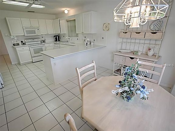 2nd image of 1311 Corona Ave