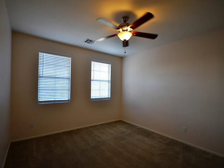 3660 E Temecula Way — Photo 12