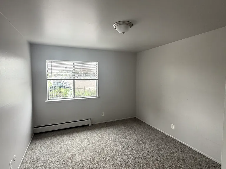 Juniper Square — Photo 35