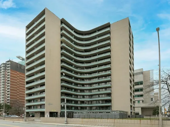 111 Riverside Dr E #116, Windsor, ON N9A 2S6