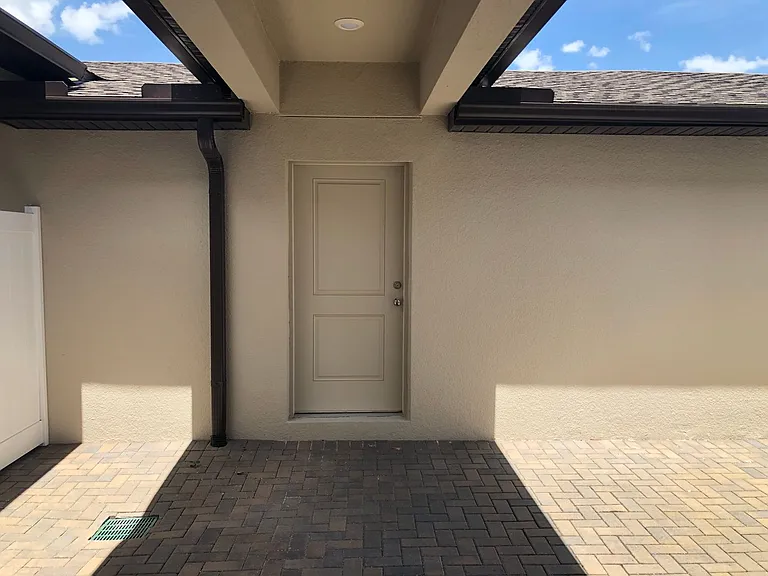 2674 Mead Ave — Photo 58