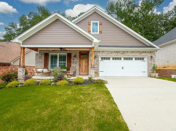 4592 Shoal Creek Dr, Benton, AR 72019