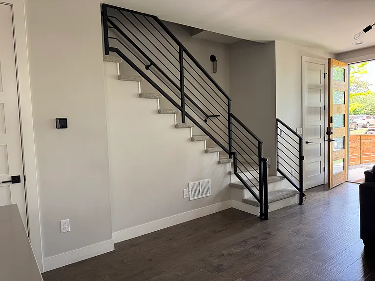 1434 Zenobia St — Photo 4