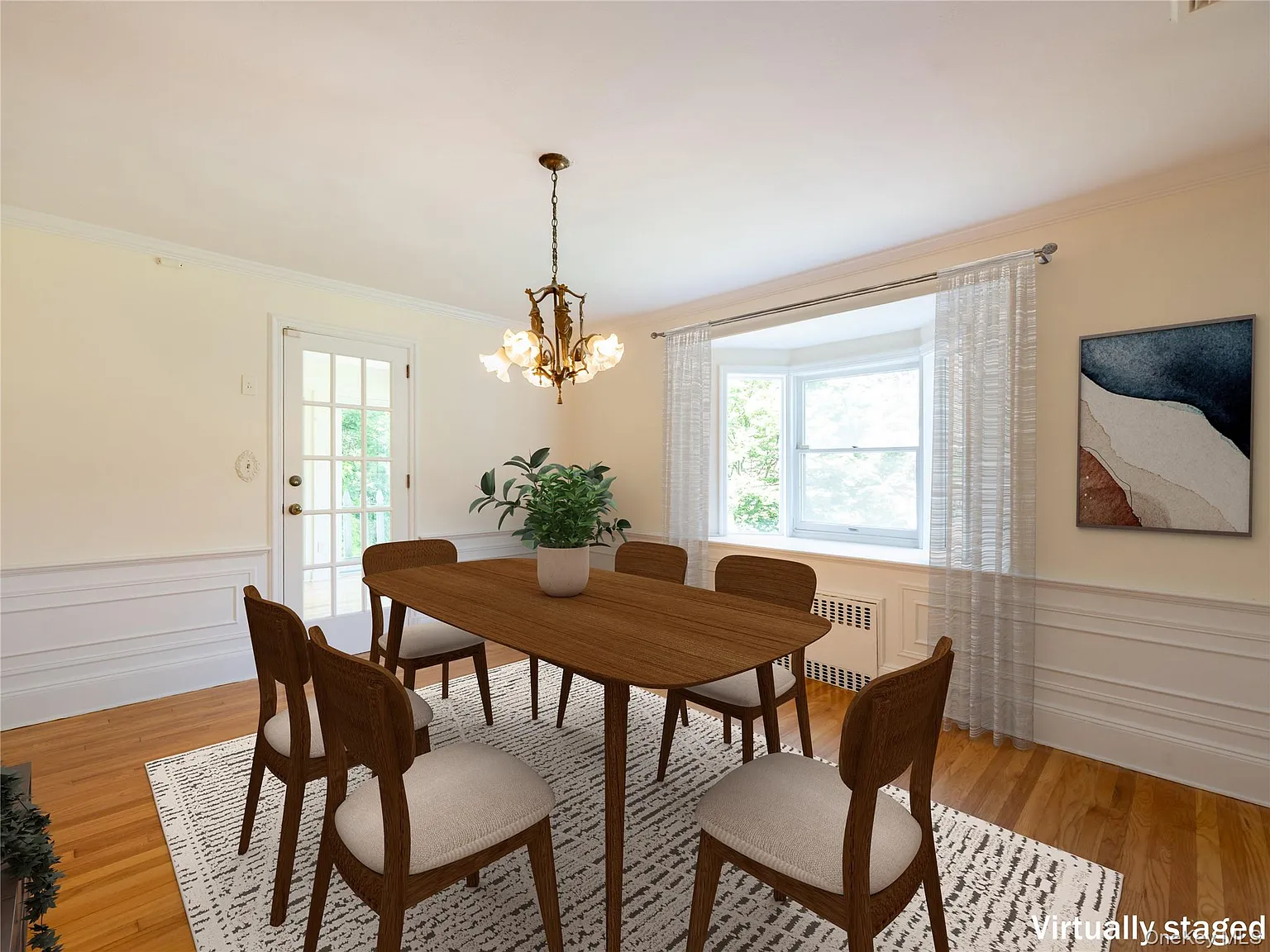 4 bed, 3.5 bath, 2734 sqft, $9,800 — Photo 4