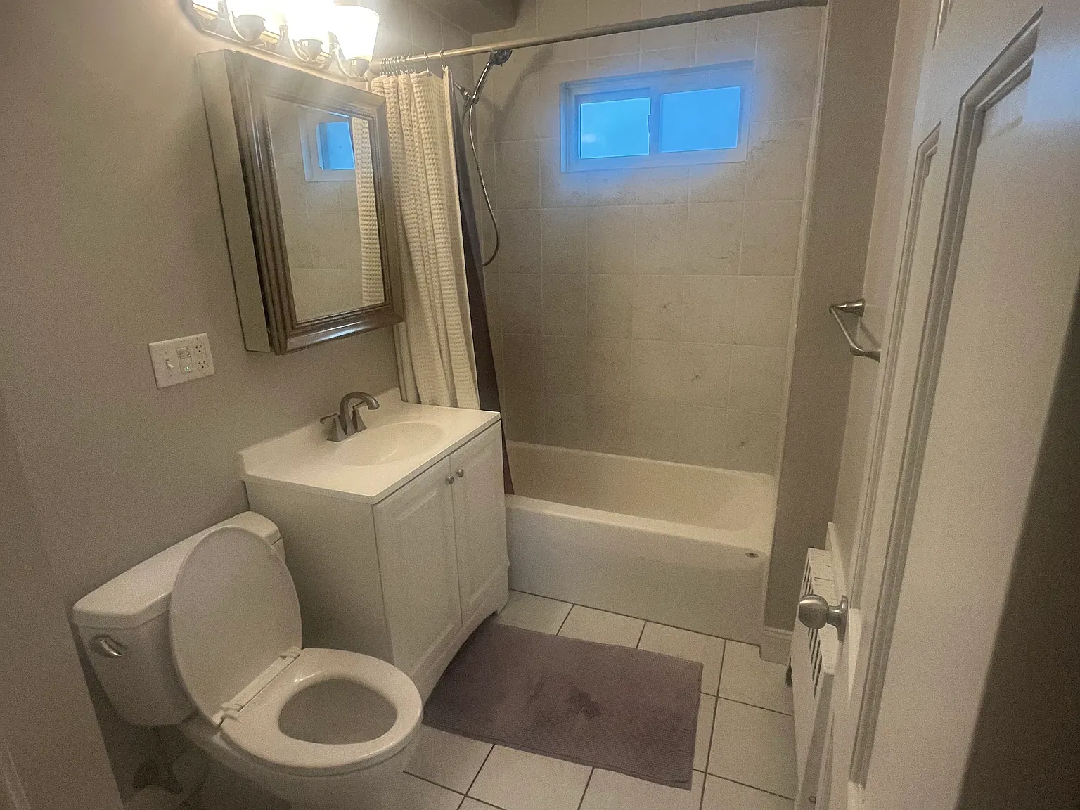2 bed, 1200 sqft, $2,500 — Photo 4