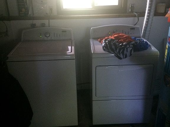 3rd image of 2650 Park Dr