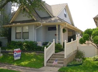 2832 Silverspring Rd, Carrollton, TX 75006