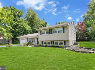 40 Penn Lyle Rd, Princeton Junction, NJ 08550