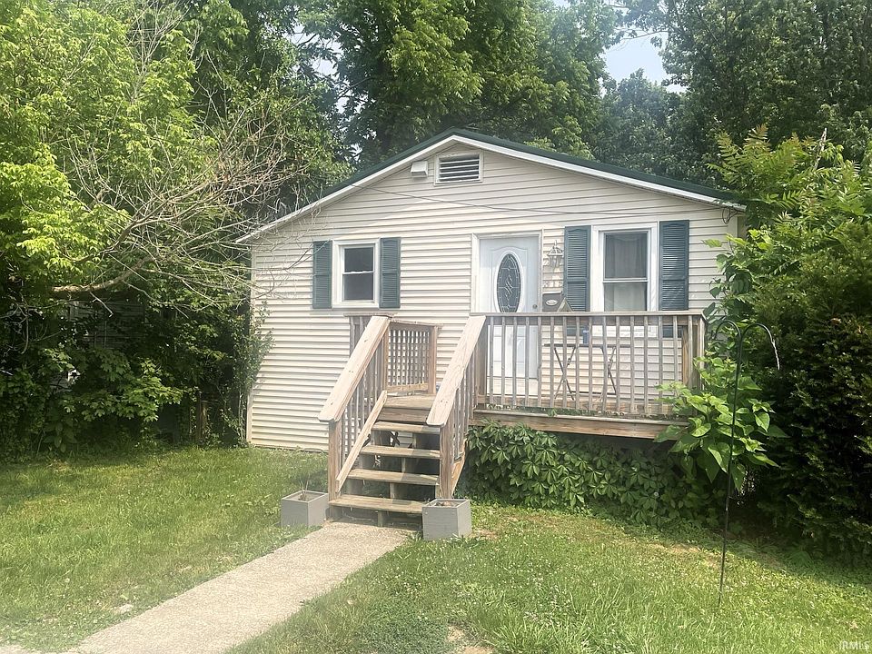 1st image of 315 S Sale St