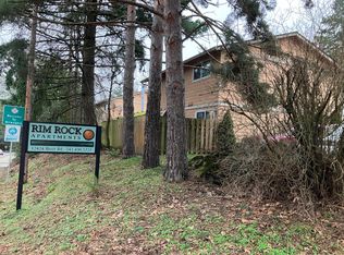 12424 SE River Rd #9, Portland, OR 97222