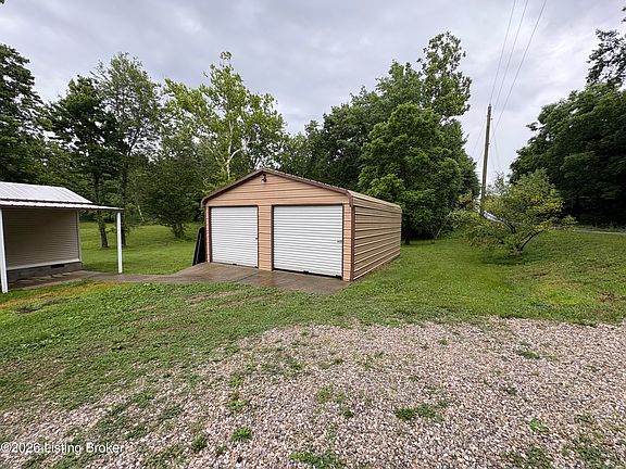 2nd image of 105 John Morris Rd