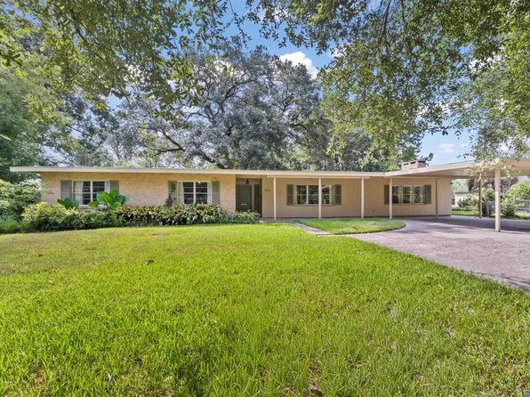 5716 College Dr, Baton Rouge, LA 70806