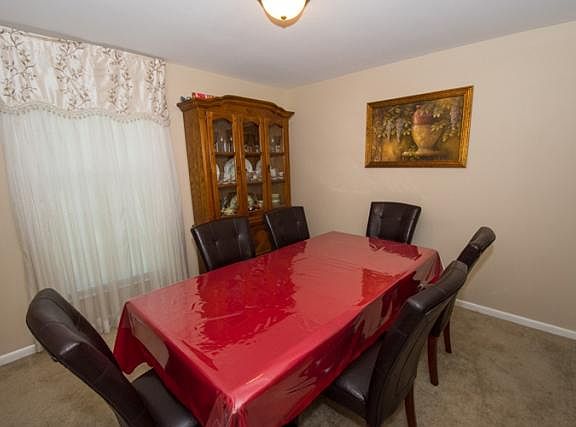 5th image of 17663 Briarcliff Ct