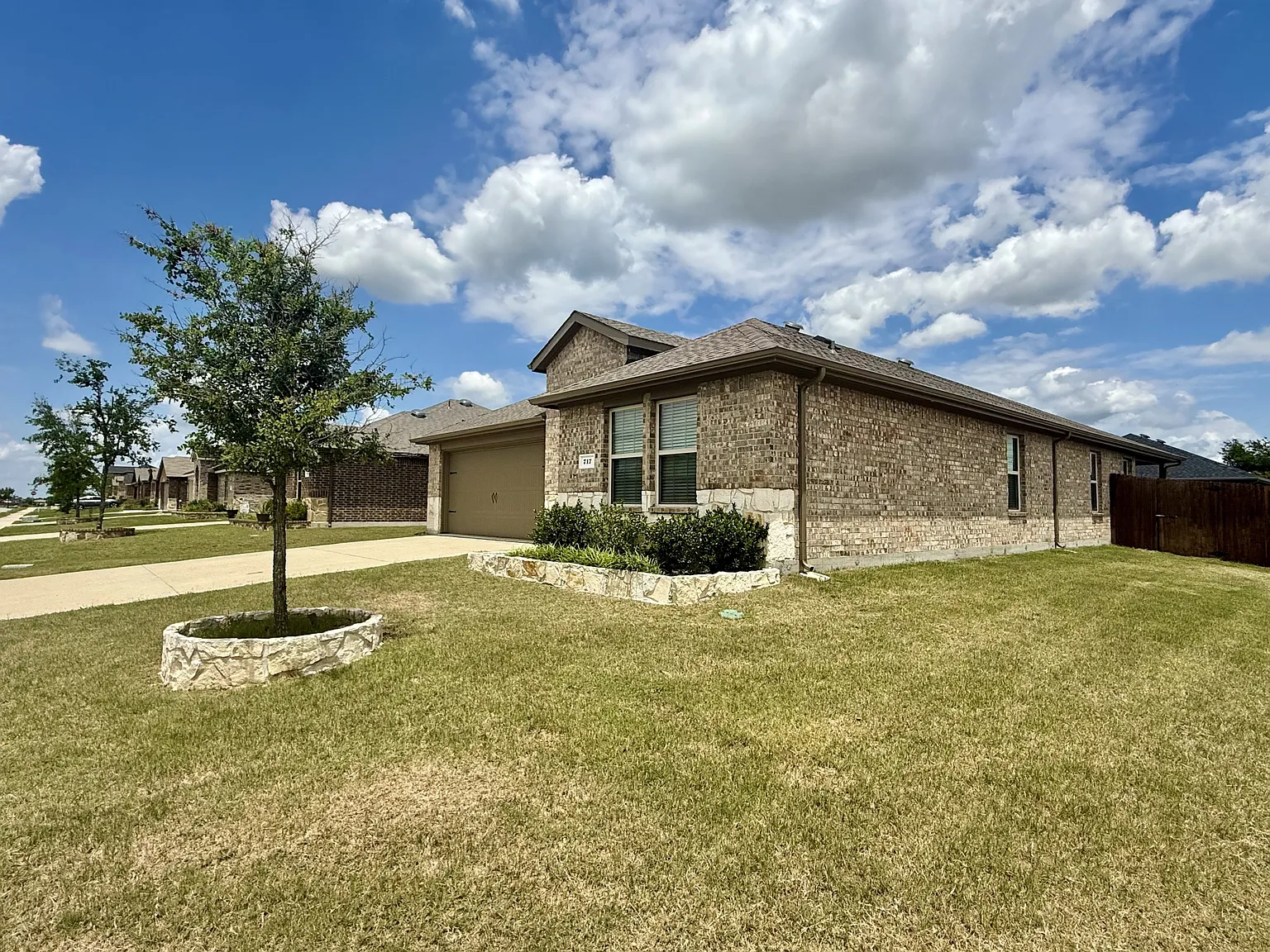 717 Cottonwood Way - 1 — Photo 3