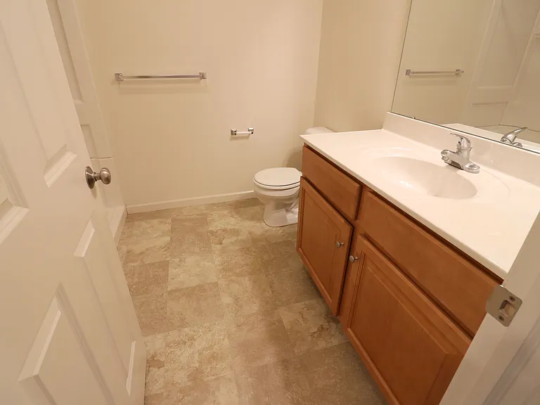 1605 W Main St #E — Photo 16