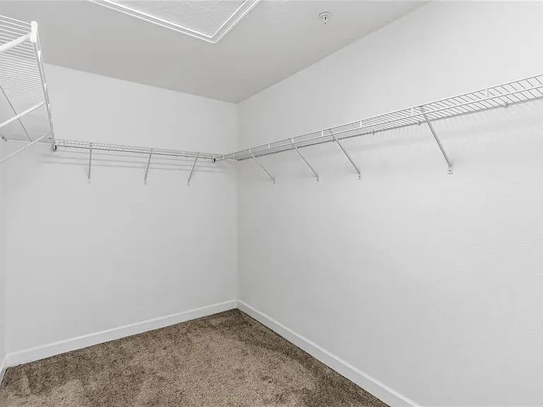 11686 Epic Ave — Photo 18