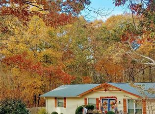 3412 Springdale Forrest Ave, Gainesville, GA 30506