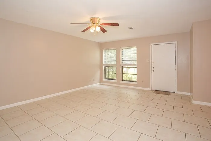 1117 S Dexter Dr — Photo 17
