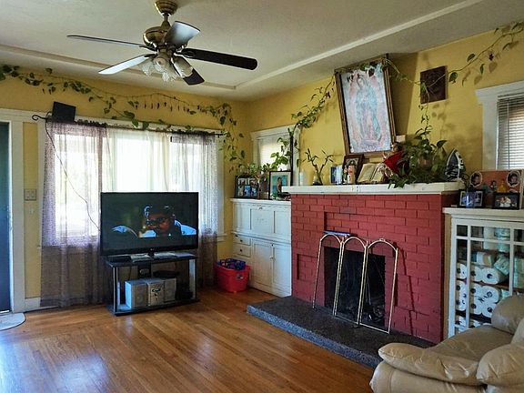 5th image of 872 S Almaden Ave