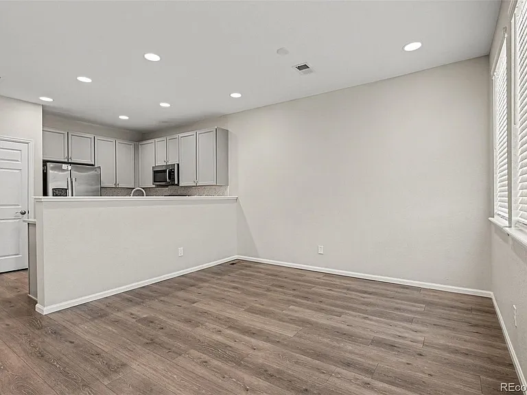 19228 E 64th Pl — Photo 3