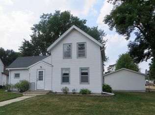 411 Center Ave SW, Eyota, MN 55934