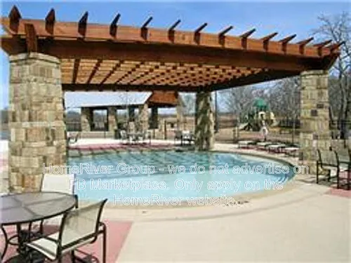 410 Marshall Way Photo 1