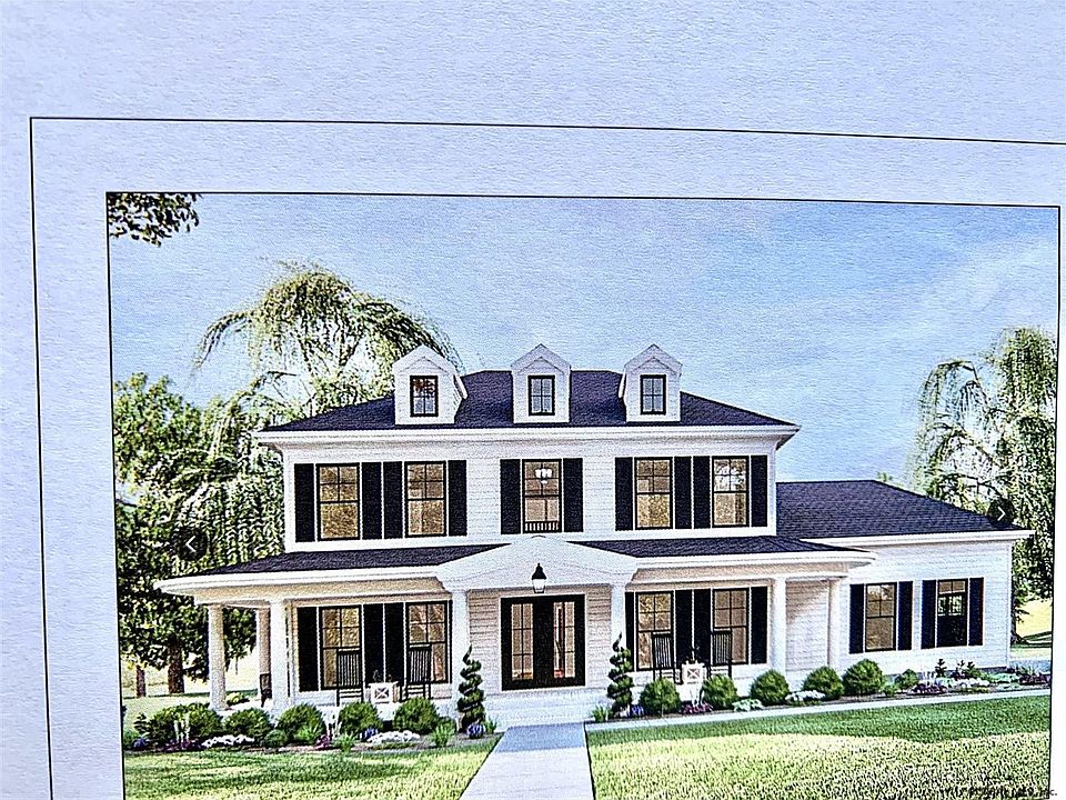 1st image of 3 Crestwood Dr