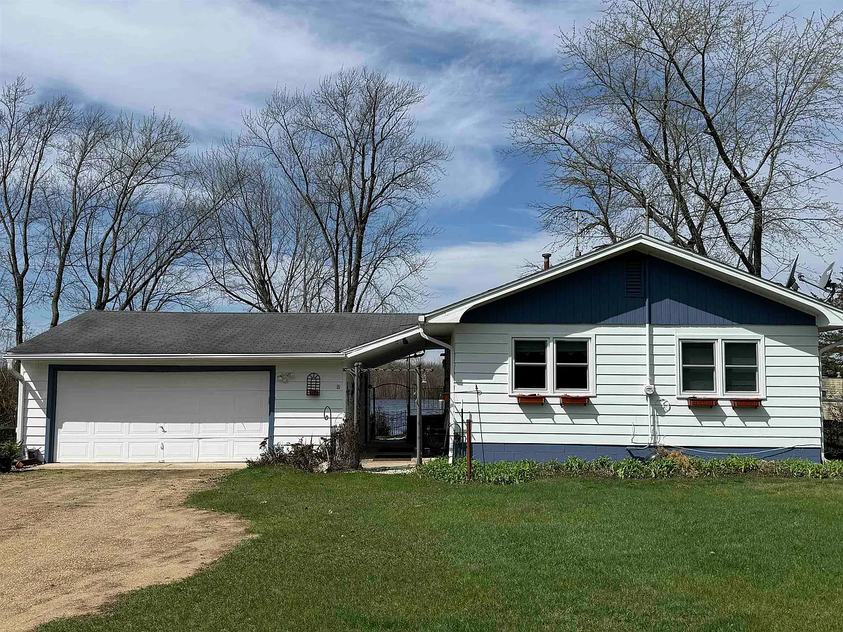 Building Photo - 2893 County Road Z