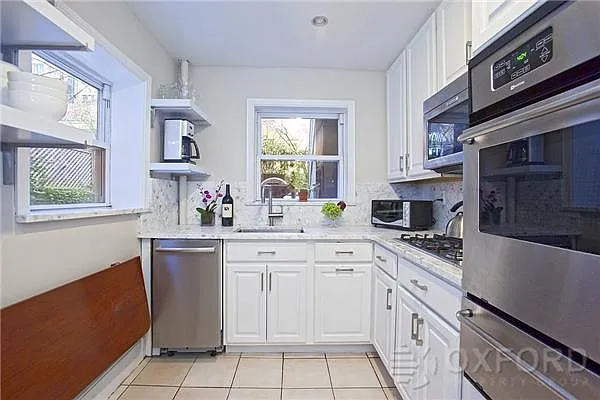 Rented by Oxford Property Group | media 54