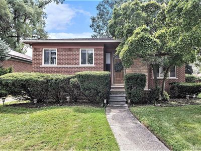 21340 Kenosha St, Oak Park, MI, 48237